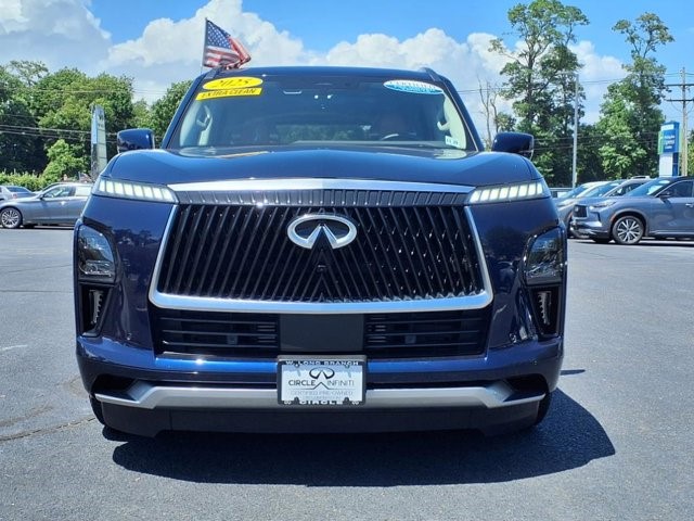 2025 Infiniti QX80 Sensory photo 2