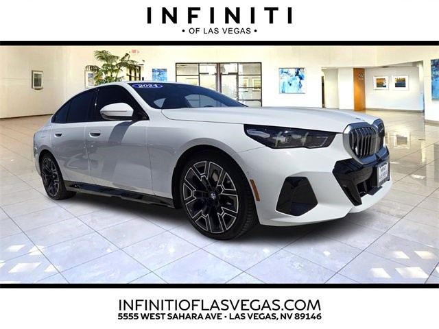 2024 BMW 5 Series 530i 530i Sedan Intercooled Turbo Gas/Electric I-4 2.0 L/122 [0]