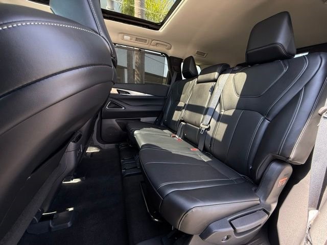 2026 INFINITI QX60 LUXE LUXE FWD Intercooled Turbo Premium Unleaded I-4 2.0 L/122 [17]