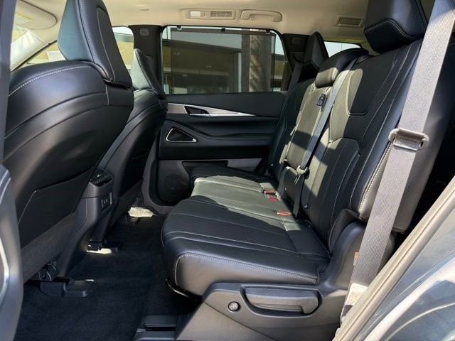 2026 INFINITI QX60 LUXE LUXE FWD Intercooled Turbo Premium Unleaded I-4 2.0 L/122 [18]