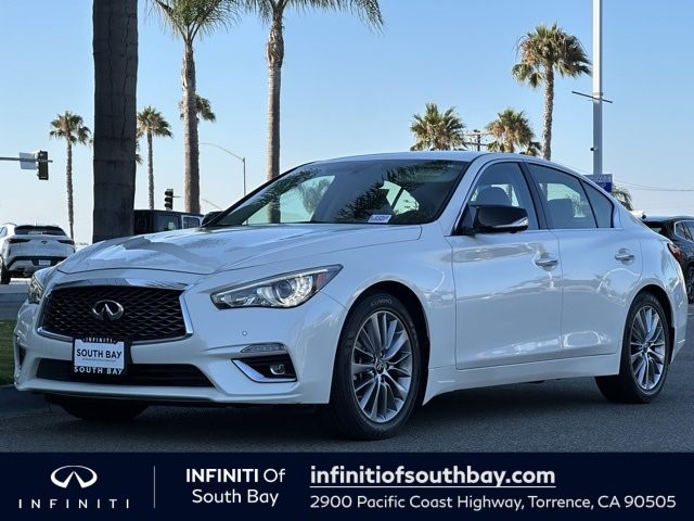 2022 INFINITI Q50 LUXE LUXE RWD Twin Turbo Premium Unleaded V-6 3.0 L/183 [2]