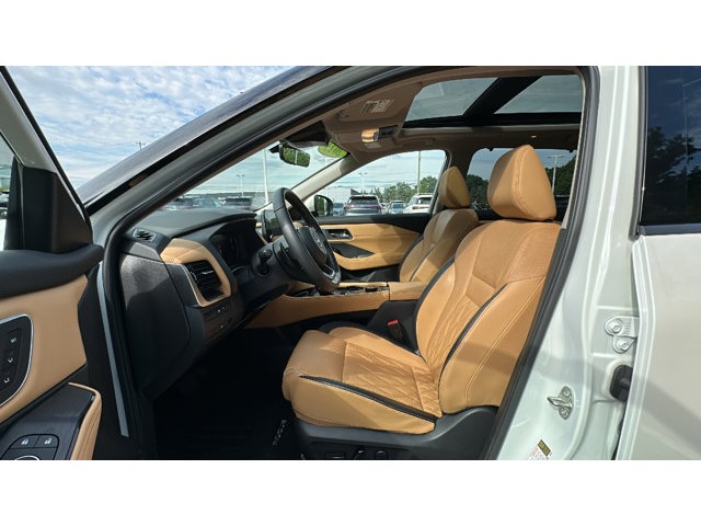 2023 Nissan Rogue Platinum AWD Platinum *Ltd Avail* Intercooled Turbo Regular Unleaded I-3 1.5 L/91 [10]