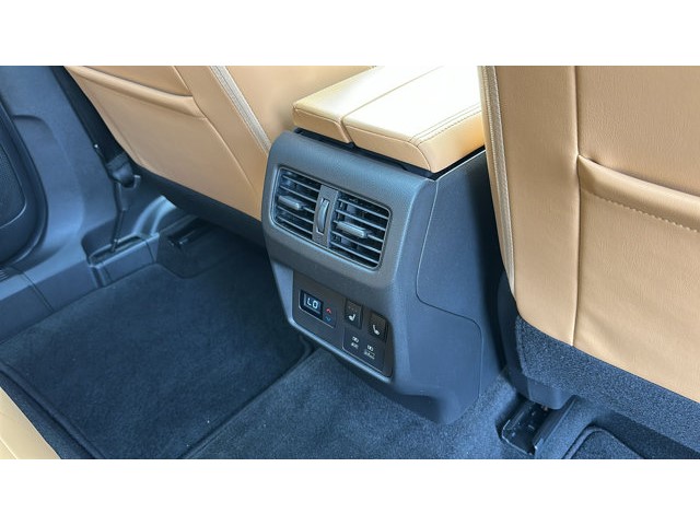 2023 Nissan Rogue Platinum AWD Platinum *Ltd Avail* Intercooled Turbo Regular Unleaded I-3 1.5 L/91 [25]