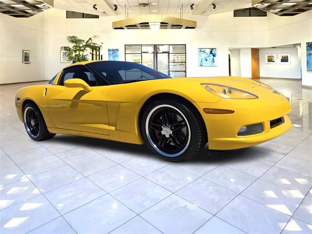 2005 Chevrolet Corvette Base 2dr Cpe Gas V8 6.0L/364 [0]