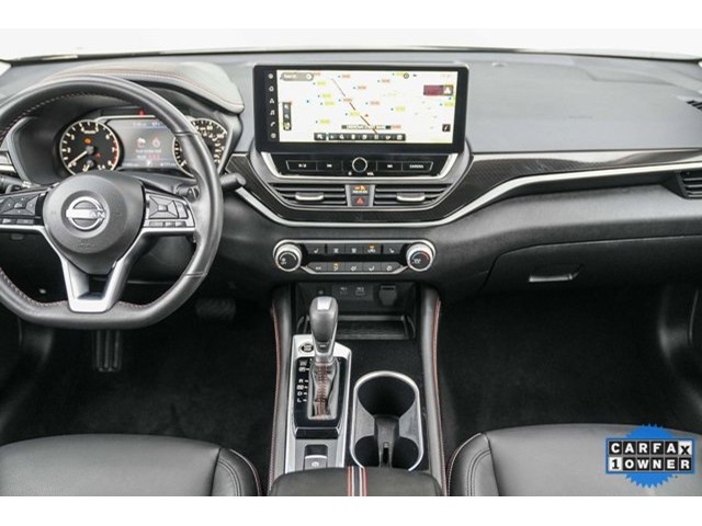 2024 Nissan Altima 2.5 SR photo 11