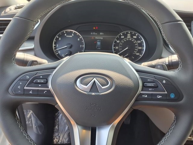 2025 Infiniti QX50 Luxe photo 10