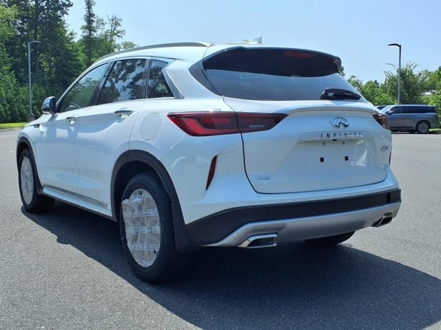2025 Infiniti QX50 Luxe photo 4