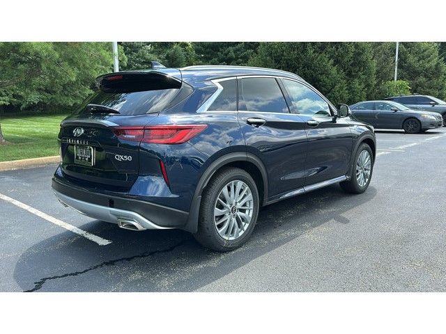2025 INFINITI QX50 LUXE LUXE AWD Intercooled Turbo Premium Unleaded I-4 2.0 L/122 [4]