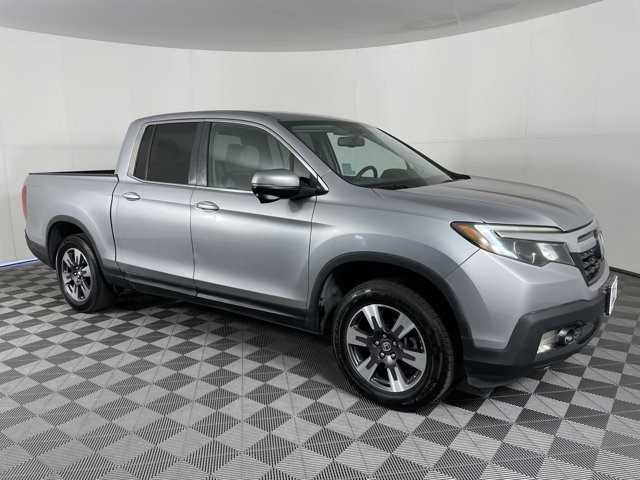 2017 Honda Ridgeline RTL-T RTL-T 4x2 Crew Cab 5.3' Bed Regular Unleaded V-6 3.5 L/212 [13]