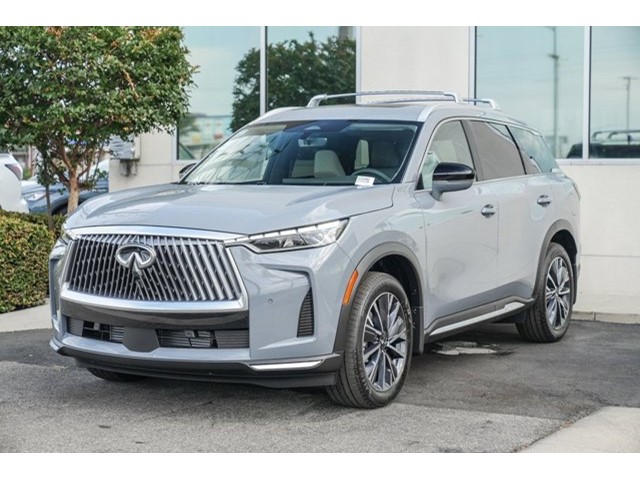 2026 Infiniti QX60 Luxe photo 3