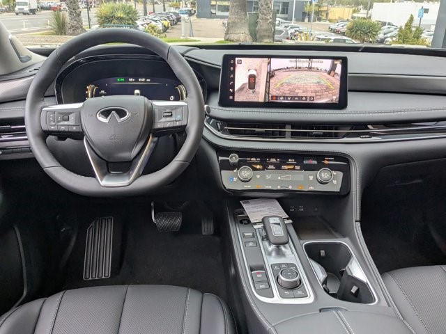 2026 Infiniti QX60 Luxe photo 18