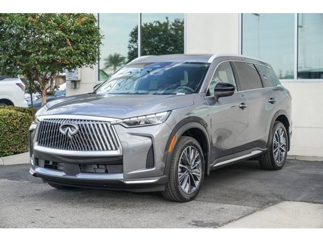 2026 Infiniti QX60 Luxe photo 3