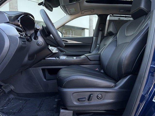 2026 INFINITI QX60 LUXE LUXE FWD Intercooled Turbo Premium Unleaded I-4 2.0 L/122 [14]