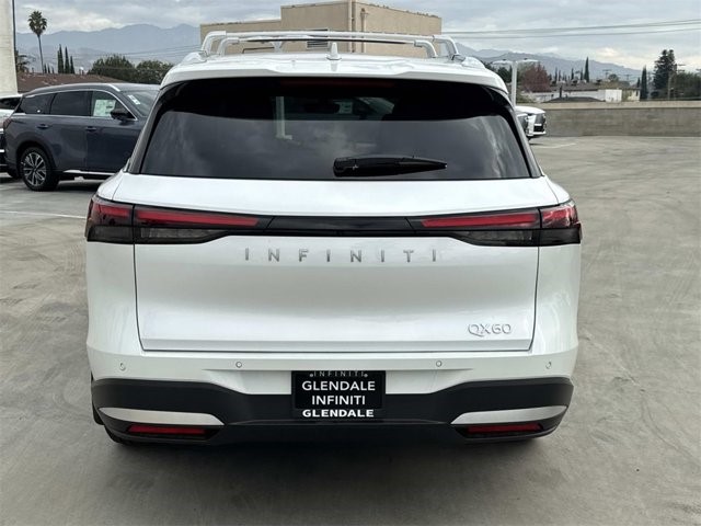 2026 Infiniti QX60 LE photo 4