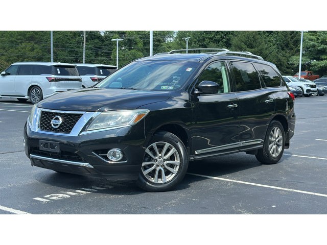 2015 Nissan Pathfinder SL 4WD 4dr SL Regular Unleaded V-6 3.5 L/213 [2]