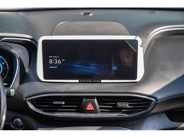 2022 Hyundai Santa Fe Limited photo 13