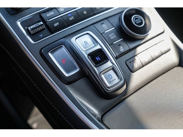 2022 Hyundai Santa Fe Limited photo 18