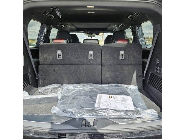 2025 Infiniti QX80 photo 20