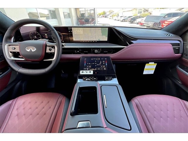 2025 Infiniti QX80 photo 5