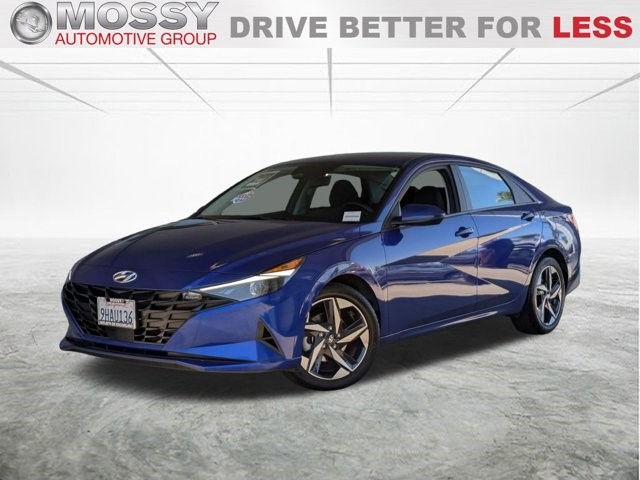 2023 Hyundai Elantra SEL SEL IVT Regular Unleaded I-4 2.0 L/122 [0]