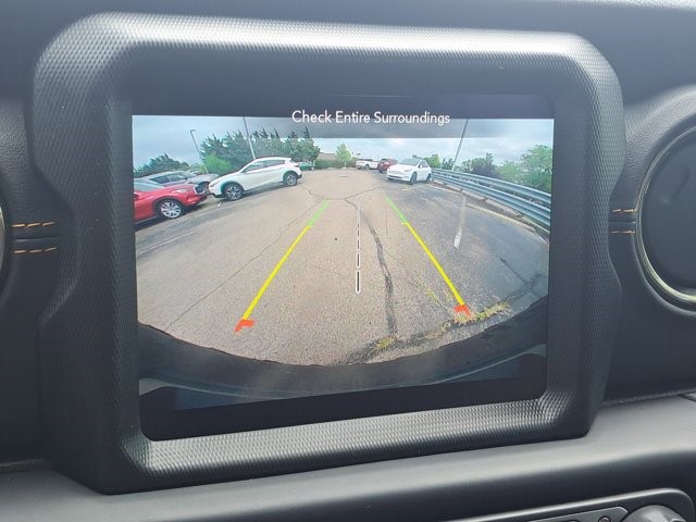 2023 Jeep Wrangler High Altitude photo 16