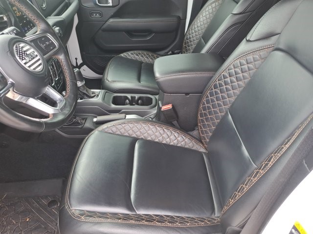2023 Jeep Wrangler High Altitude photo 24