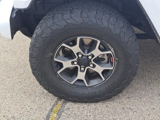 2023 Jeep Wrangler High Altitude photo 9