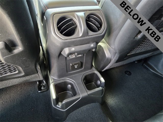 2022 Jeep Gladiator Rubicon photo 17