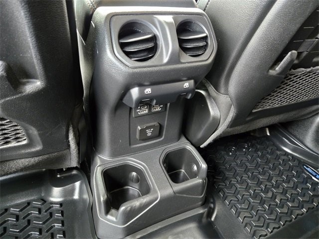 2022 Jeep Gladiator Mojave photo 16