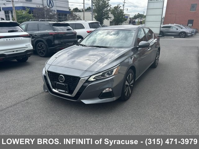 2022 Nissan Altima 2.5 SV 2.5 SV AWD Sedan Regular Unleaded I-4 2.5 L/152 [2]