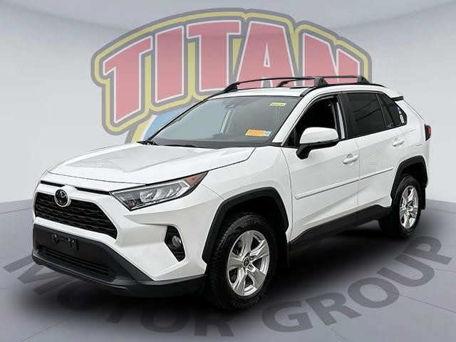 2021 Toyota RAV4 XLE [5]