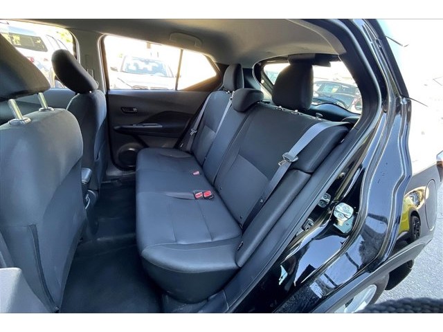2025 Nissan Kicks Play S photo 22