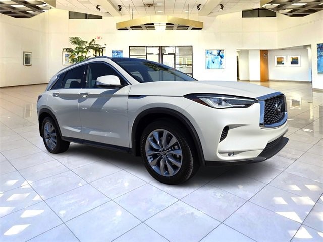 2022 INFINITI QX50 LUXE LUXE FWD Intercooled Turbo Premium Unleaded I-4 2.0 L/120 [6]