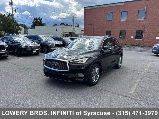 2024 INFINITI QX50 LUXE LUXE AWD Intercooled Turbo Premium Unleaded I-4 2.0 L/122 [3]