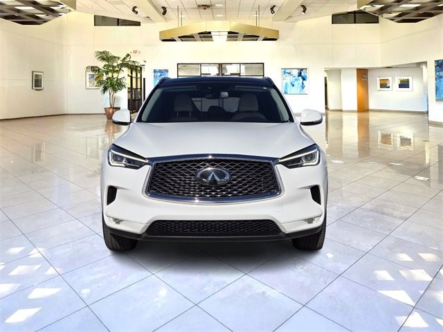 2020 Infiniti QX50 Luxe photo 2