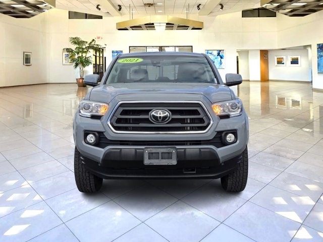 2021 Toyota Tacoma SR5 photo 2