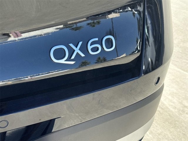 2026 Infiniti QX60 Pure photo 2