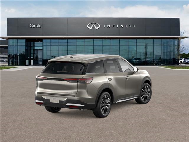 2026 Infiniti QX60 Luxe photo 5