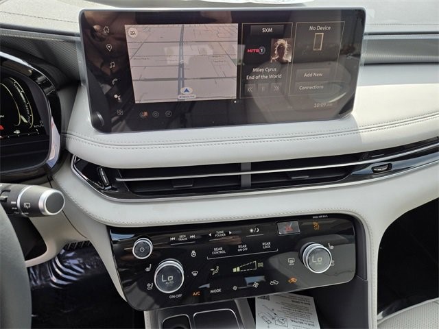 2026 Infiniti QX60 Luxe AWD photo 22