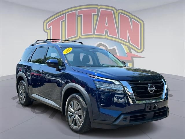 2022 Nissan Pathfinder SV 4WD [1]