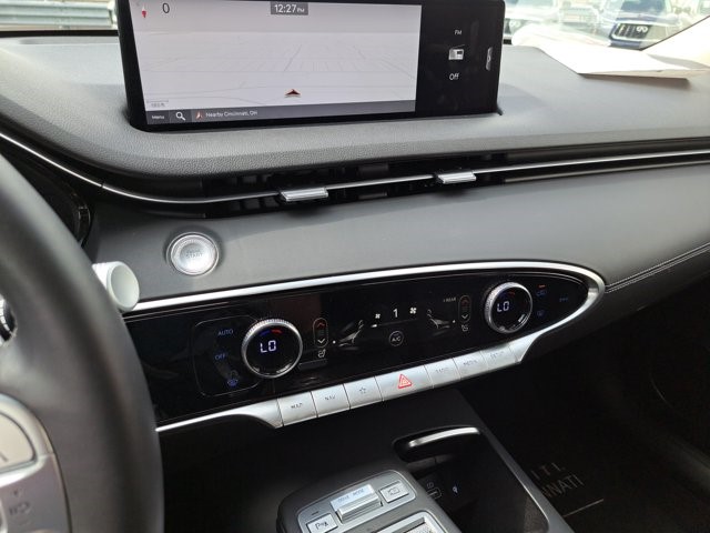 2025 GENESIS GV70 Standard - Photo 14