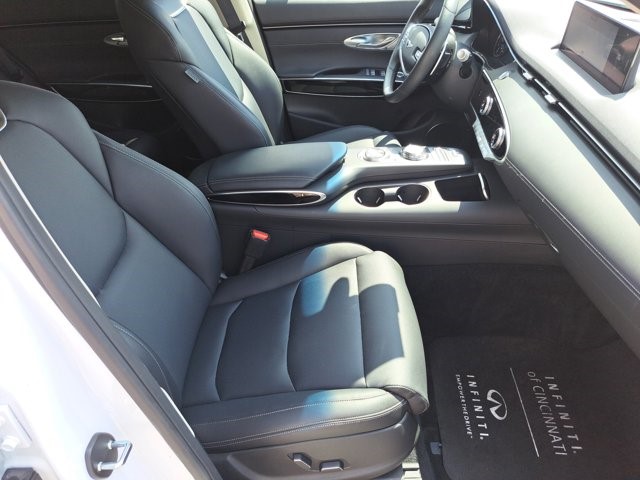 2025 GENESIS GV70 Standard - Photo 28