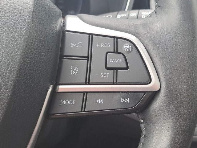 2023 Toyota Highlander Platinum photo 23