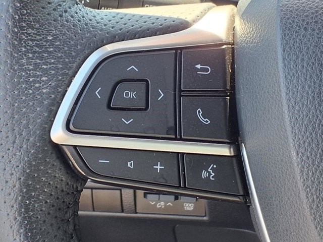 2023 Toyota Sienna Limited photo 18