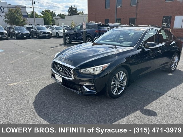 2024 INFINITI Q50 LUXE LUXE AWD Twin Turbo Premium Unleaded V-6 3.0 L/183 [3]