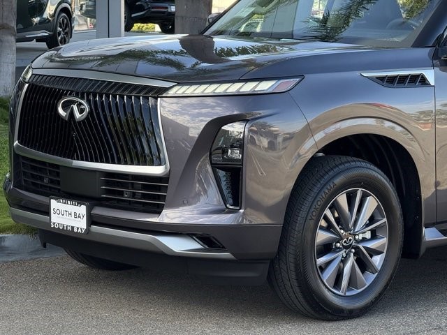 2026 Infiniti QX80 Pure photo 2