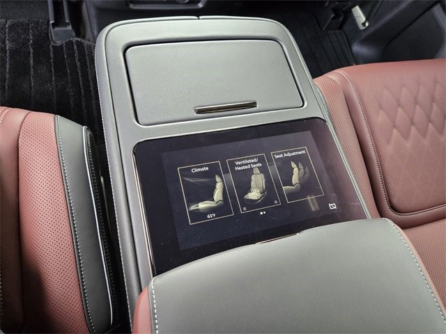 2026 Infiniti QX80 photo 18