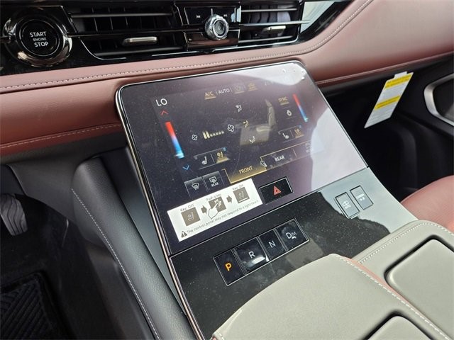 2026 Infiniti QX80 photo 28