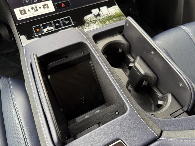 2026 Infiniti QX80 Sensory photo 40
