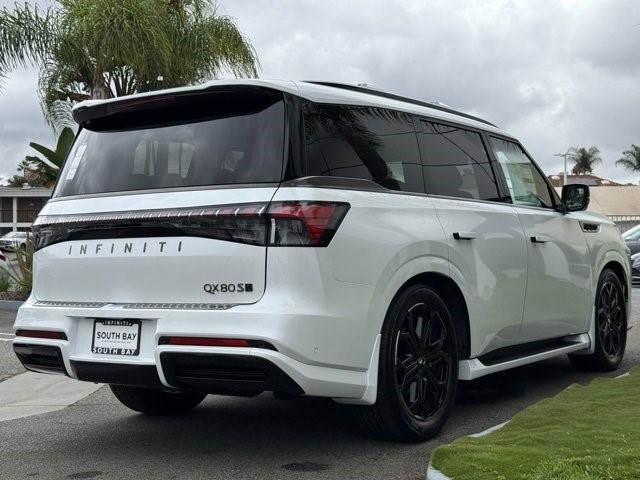 2026 Infiniti QX80 Sensory photo 5